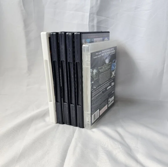 Lot of EMPTY Video Game Cases- Playstation 2, Playstation 3, Wii